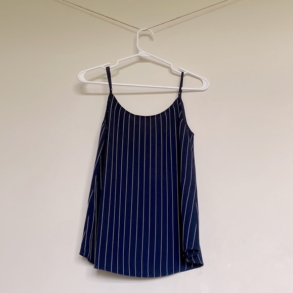 Aritzia Babaton Blouse - Picture 3 of 3